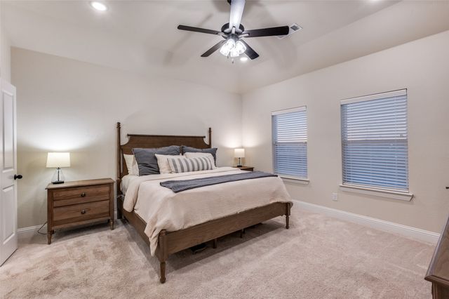 331 Osage Court, Krum, TX 76249