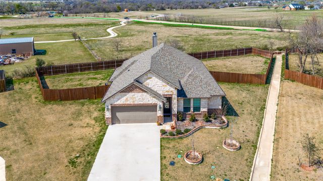 331 Osage Court, Krum, TX 76249