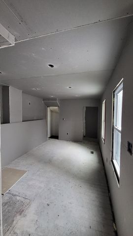 52 Willow Street 52, Lowell, MA 01852