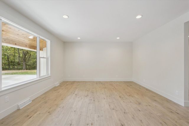 4245 Johnson Road, Middleville, MI 49333