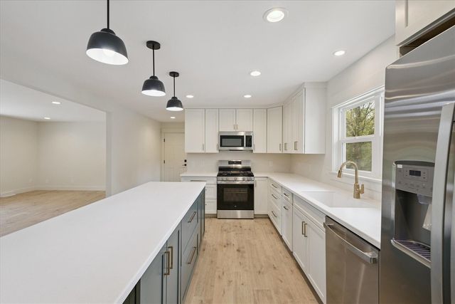 4245 Johnson Road, Middleville, MI 49333