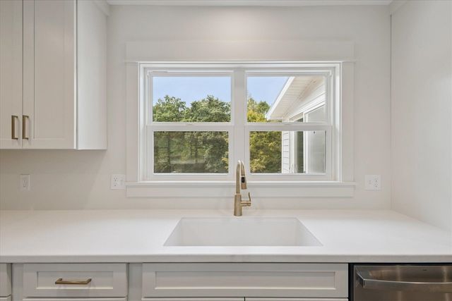 4245 Johnson Road, Middleville, MI 49333