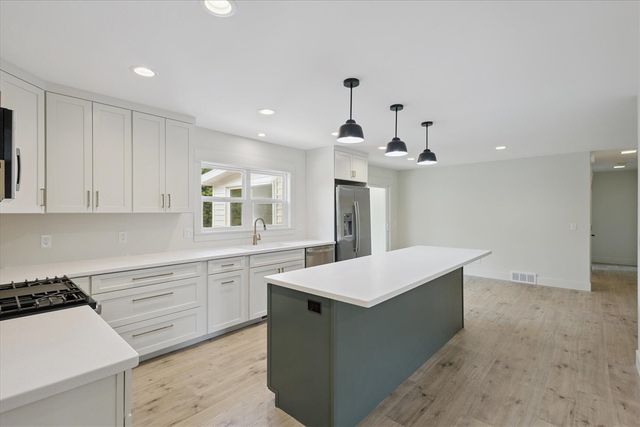 4245 Johnson Road, Middleville, MI 49333