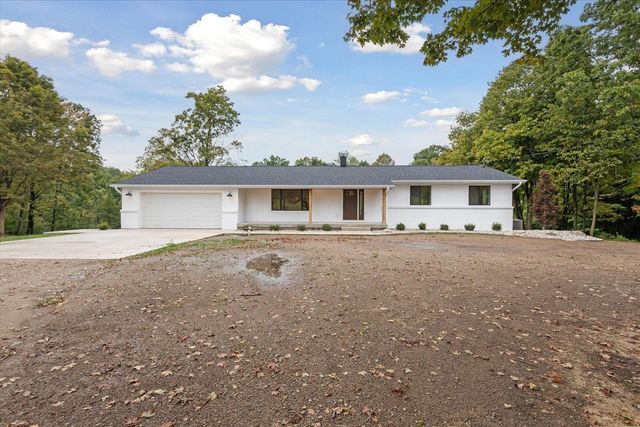 4245 Johnson Road, Middleville, MI 49333