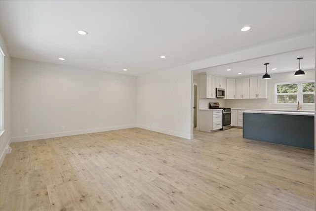 4245 Johnson Road, Middleville, MI 49333