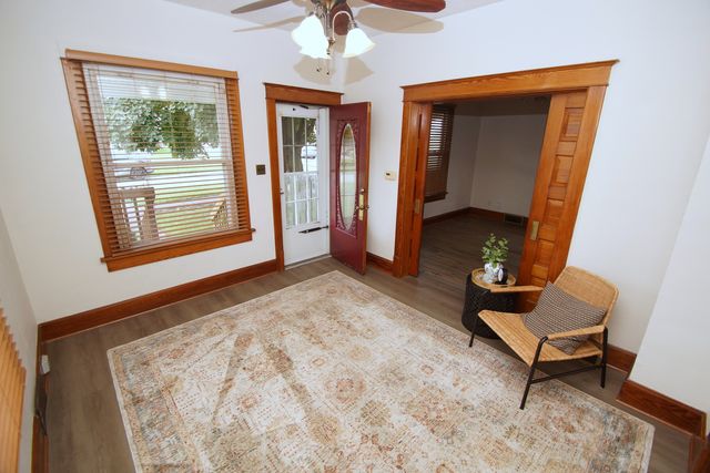 118 5th Street, Silvis, IL 61282