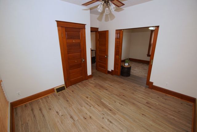 118 5th Street, Silvis, IL 61282