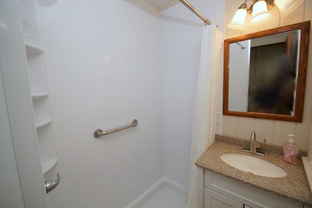 118 5th Street, Silvis, IL 61282