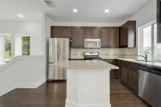 1901 Warely LN 292C, Austin, TX 78741