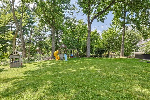 49 Arcadia Avenue, Lakeside Park, KY 41017