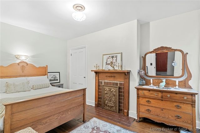 318 walnut Street, Madison, IN 47250