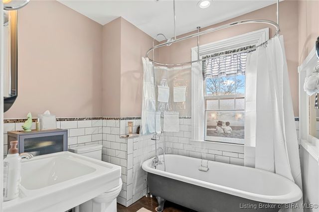 318 walnut Street, Madison, IN 47250