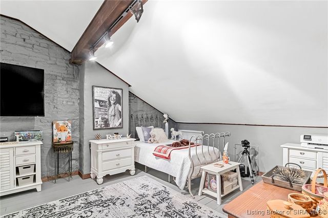 318 walnut Street, Madison, IN 47250