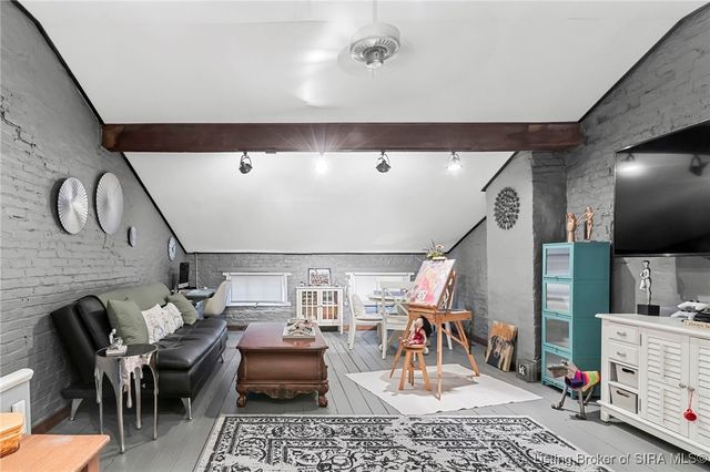 318 walnut Street, Madison, IN 47250