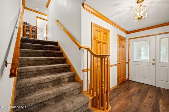 5231 E River PL, Post Falls, ID 83854