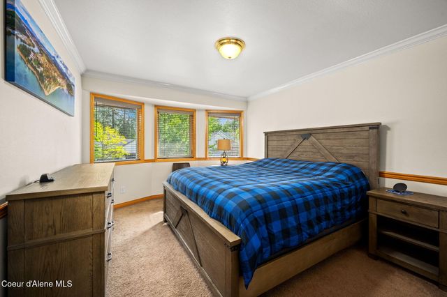 5231 E River PL, Post Falls, ID 83854