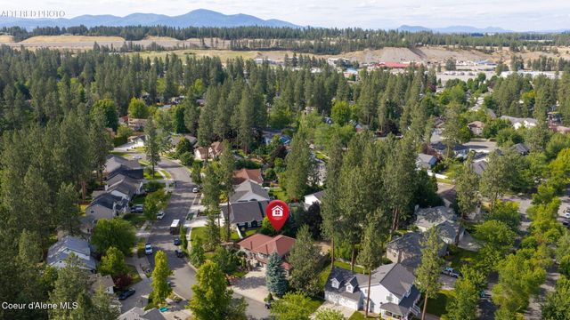 5231 E River PL, Post Falls, ID 83854