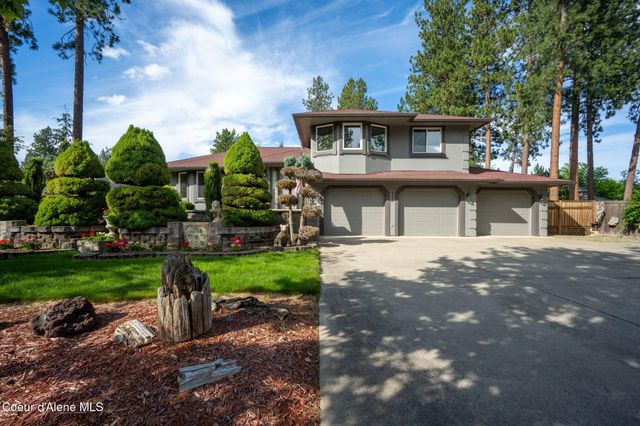 5231 E River PL, Post Falls, ID 83854