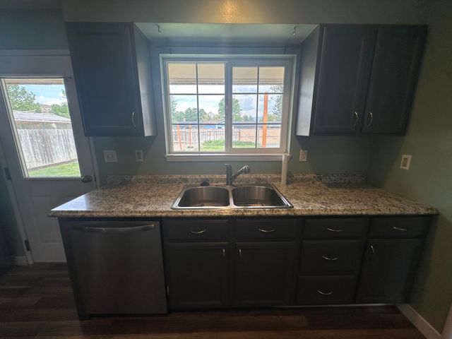 10683 McGuire Avenue, Klamath Falls, OR 97603