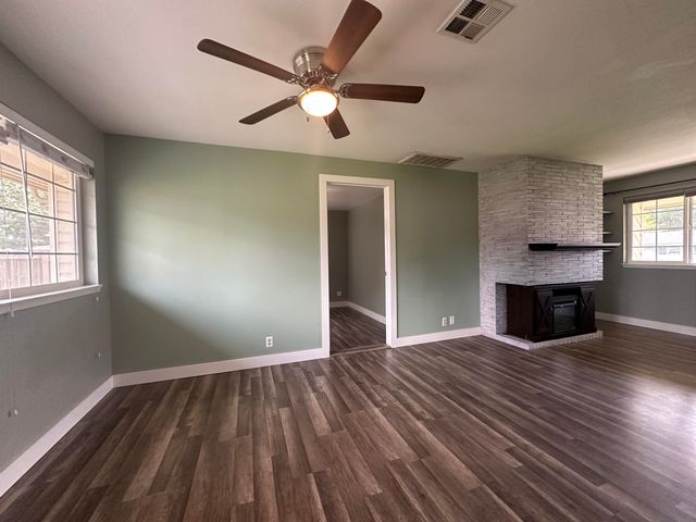10683 McGuire Avenue, Klamath Falls, OR 97603