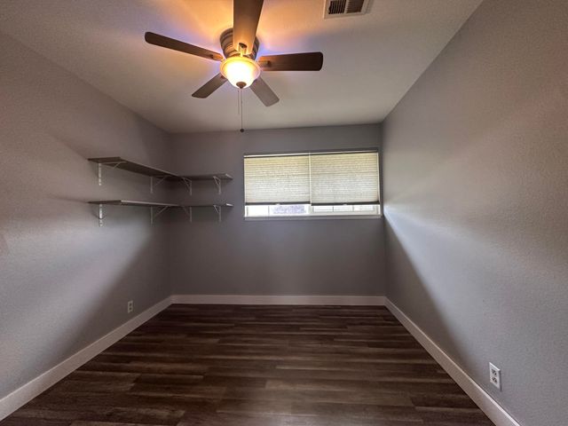 10683 McGuire Avenue, Klamath Falls, OR 97603