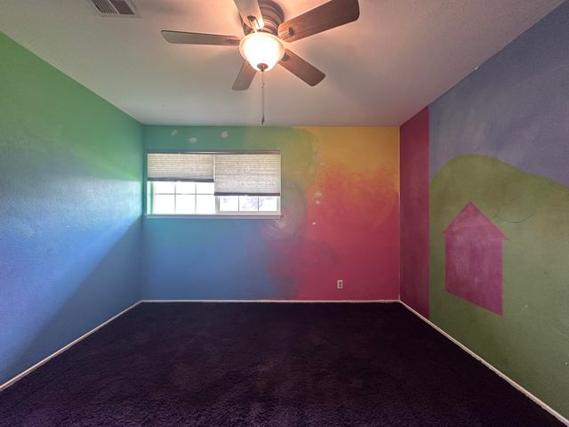 10683 McGuire Avenue, Klamath Falls, OR 97603