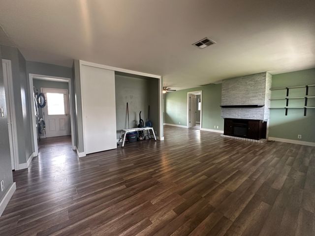 10683 McGuire Avenue, Klamath Falls, OR 97603