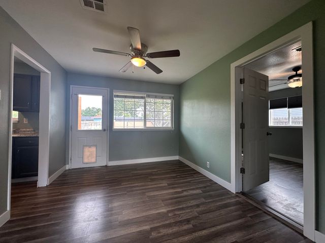 10683 McGuire Avenue, Klamath Falls, OR 97603