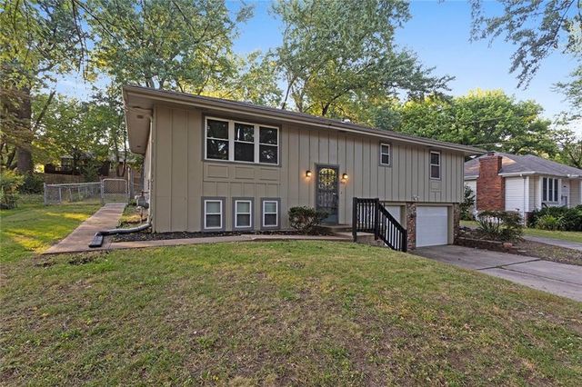 1910 N York Street, Independence, MO 64058