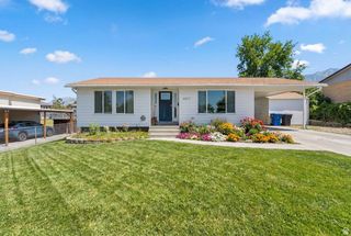 10517 S LARKSPUR DR, Sandy, UT 84094