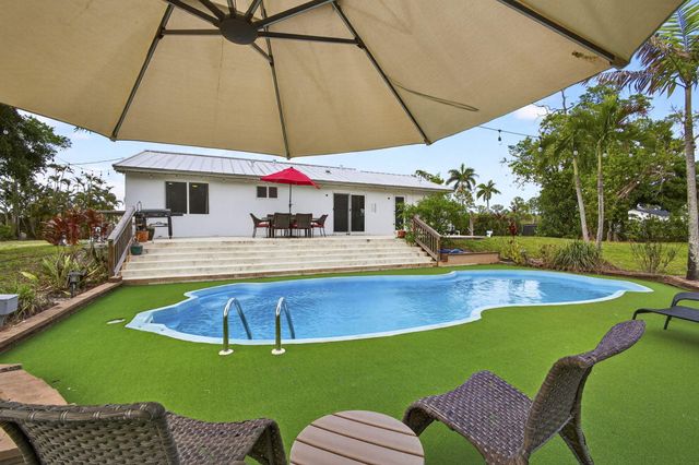 12944 N 68th St Street N, The Acreage, FL 33412