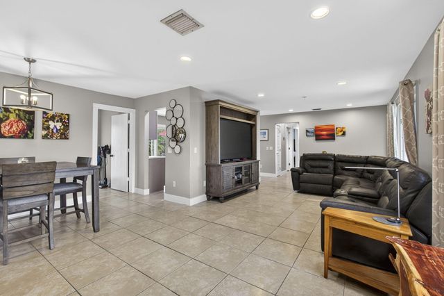 12944 N 68th St Street N, The Acreage, FL 33412