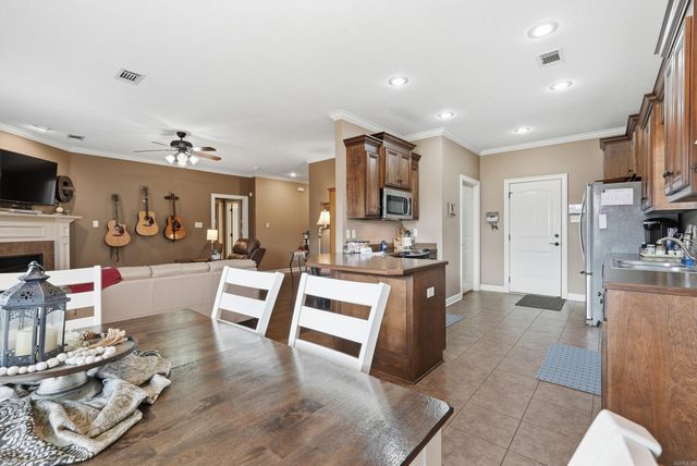 26 Oak Tree Circle, Conway, AR 72032