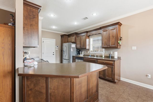 26 Oak Tree Circle, Conway, AR 72032