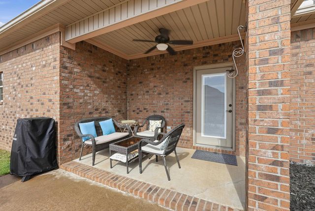 26 Oak Tree Circle, Conway, AR 72032