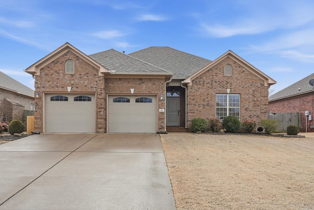 26 Oak Tree Circle, Conway, AR 72032