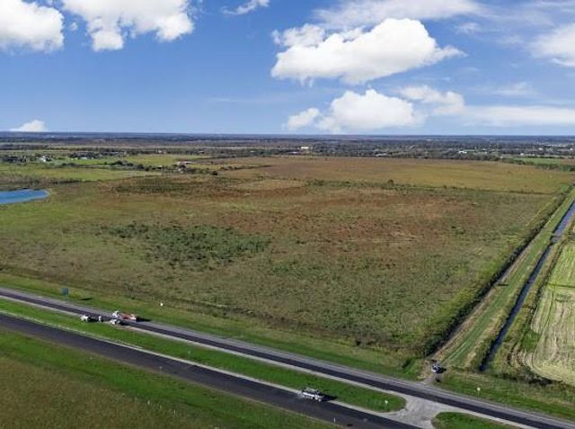 0000 W Highway 73 W, Hamshire, TX 77622