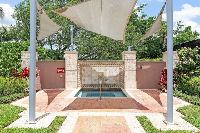 11770 Saint Andrews Place 306, Wellington, FL 33414