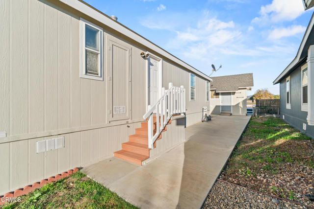 24 Via Rosal 24, Camarillo, CA 93012
