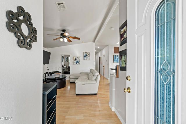 24 Via Rosal 24, Camarillo, CA 93012