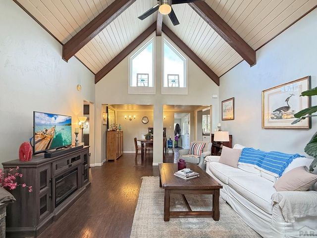 5767 Lake Beckwith Pl, Colorado City, CO 81019