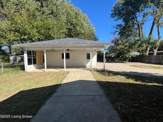 2231 Peaslee Rd, Louisville, KY 40216