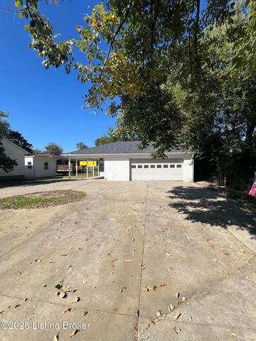 2231 Peaslee Rd, Louisville, KY 40216