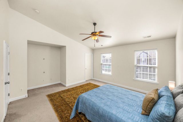 1008 Chatsworth Dr, Old Hickory, TN 37138