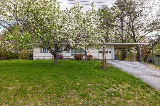 12 Birch Hill Road, Hooksett, NH 03106