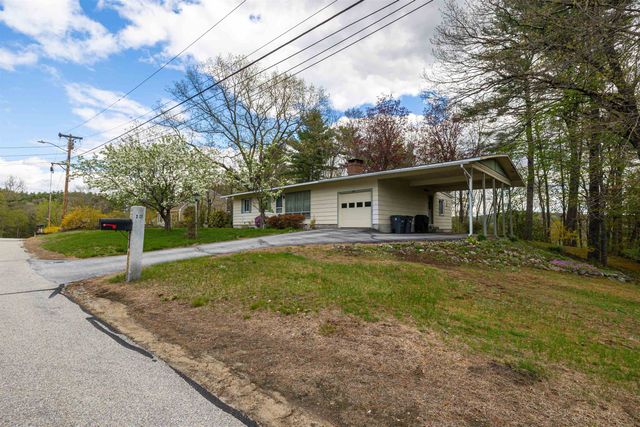 12 Birch Hill Road, Hooksett, NH 03106
