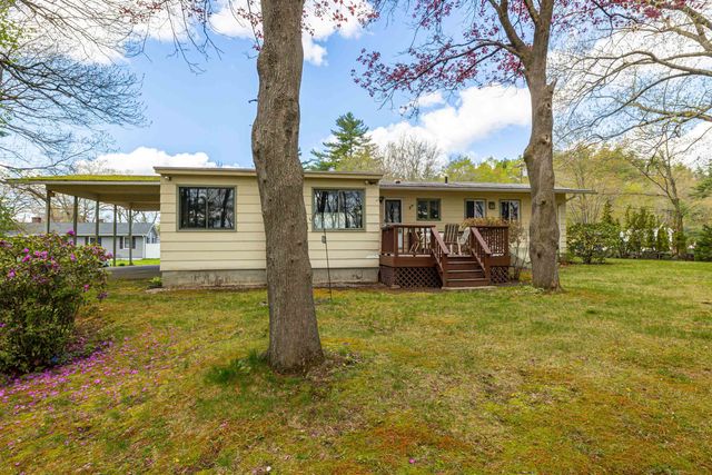 12 Birch Hill Road, Hooksett, NH 03106
