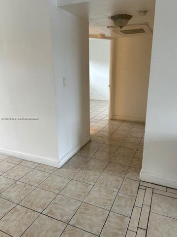 5103 NW 35th Street 503, Lauderdale Lakes, FL 33319