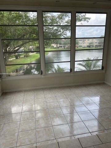5103 NW 35th Street 503, Lauderdale Lakes, FL 33319