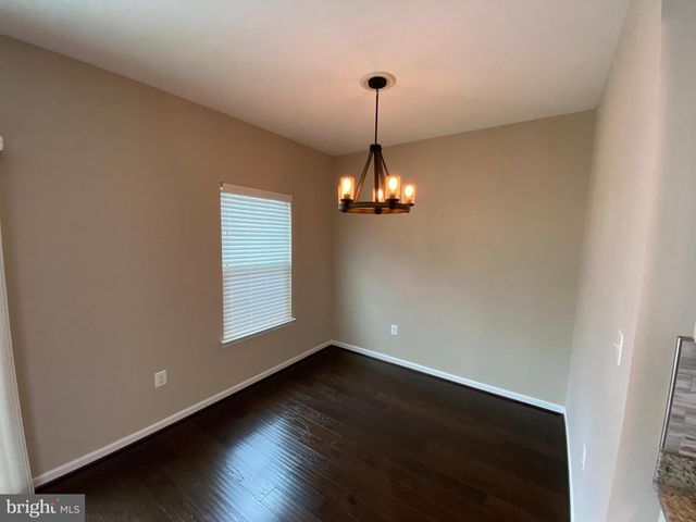 6056 GREENSPRING RD, Fredericksburg, VA 22407